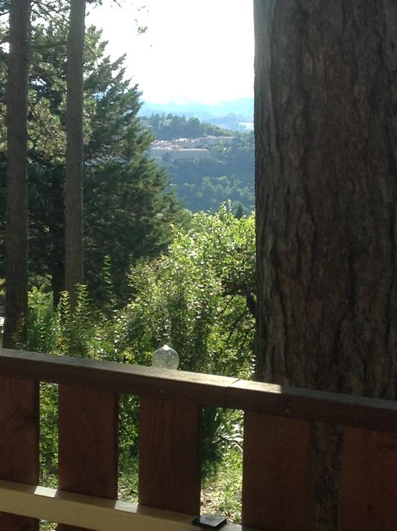 Camping Pineta Urbino Exterior photo